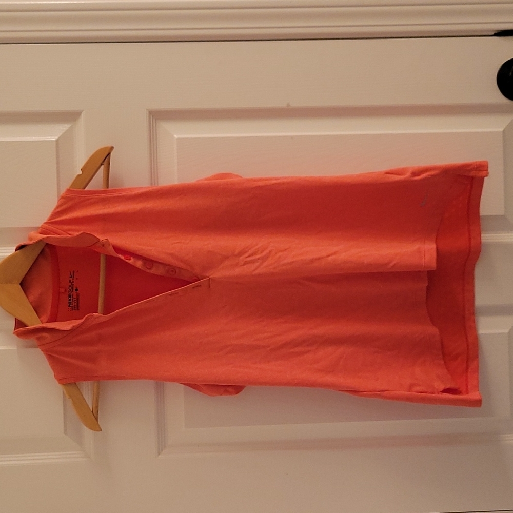 Ladies L Golf Nike Tank. High low